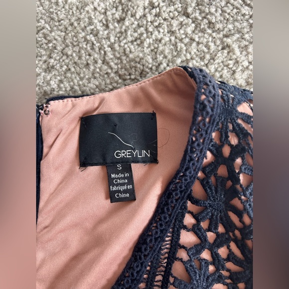 Greylin dress, size small. - Picture 3 of 5